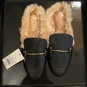 A new day fur mules